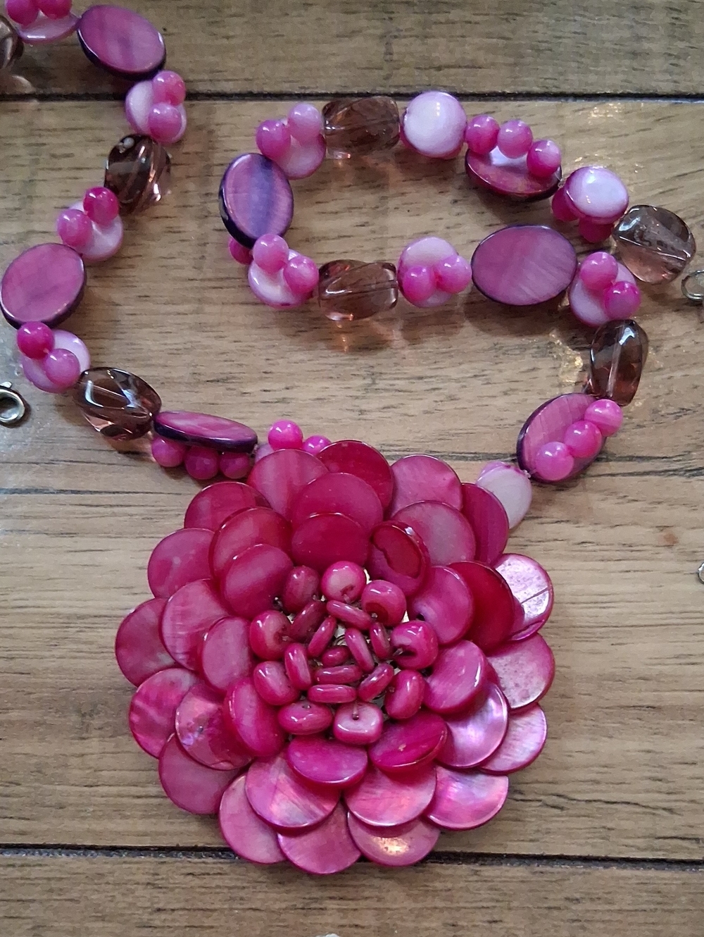 Women's Pink Floral Statement Necklace - Women Jewelry Beaded Necklaces - Picture 3 of 16
